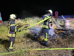Bild: Brand von Unrat auf dem Hirschberg