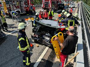 Bild: Verkehrsunfall auf der Autobahn A1