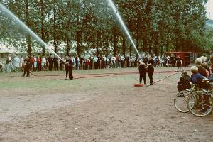 Bild: Übung der Frauenfeuerwehr aus Dirmingen. (Foto: HFM Ludwig Hoffmann)