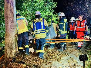 Bild: Schwerer Verkehrsunfall auf der L112 bei Wustweiler – Fahrer schwer verletzt