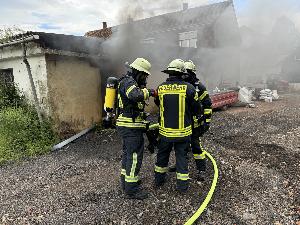 Bild: Brand einer Werkstatt in der Ortsmitte von Eppelborn