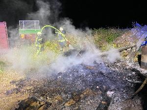 Bild: Brand von Unrat auf dem Hirschberg