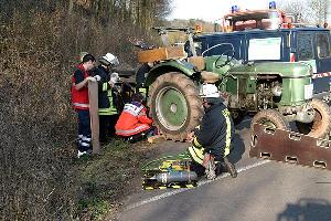 Bild: Zur Befreiung der eingeklemmten Personen kamen Luftheber zum Einsatz