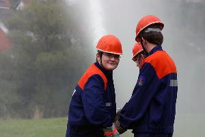 Bild: Genau wie die großen: Brandbekämpfung mit C-Rohr