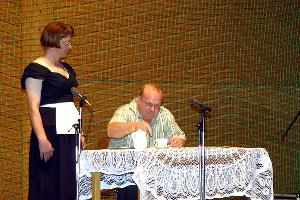 Bild: Viele Lacher garantierten die selbst eingeübten Theatersketche