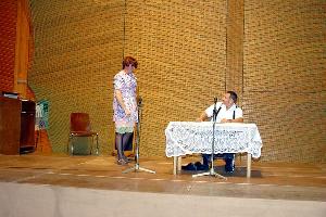 Bild: Viele Lacher garantierten die selbst eingeübten Theatersketche