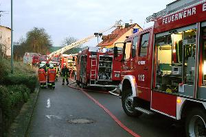 Bild: Ein Großaufgebot an Helfern war in Wiesbach im Einsatz