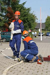 Bild: Viele Schläuche mussten ausgeworfen und an Verteiler angeschlossen werden