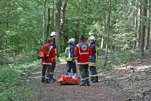Bild: Gemeinsame Übung von Feuerwehr und DRK in Habach