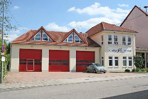 Bild: Unbekannte versuchten, in das Feuerwehrgerätehaus in Wiesbach einzubrechen