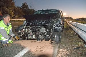 Bild: An beiden Unfallfahrzeugen entstand erheblicher Sachschaden