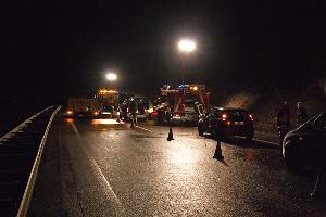 Bild: Die Autobahn musste für rund eine halbe Stunde in Richtung Saarbrücken voll gesperrt werden