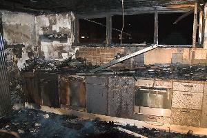 Bild: In der Küche brach das Feuer aus. Die genaue Brandursache ist bislang noch ungeklärt