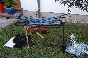 Bild: Durch den Schwelbrand beschädigte Einrichtungsgegenstände