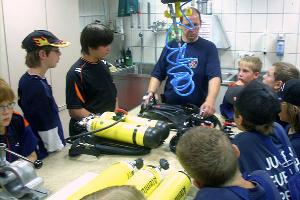 Bild: Besuch bei der Feuerwehr Idar-Oberstein