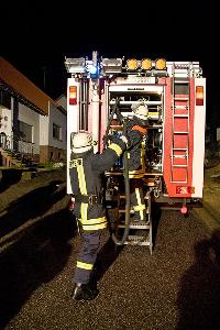 Bild: Entnahme der Mineralölschläuche aus dem RW-G