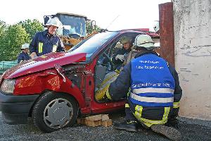Bild: Planen der weiteren Rettungsmaßnahmen