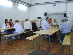 Bild: Die Alterswehr war stark vertreten und es machte Ihnen sehr viel Freude an diesem Familiennachmittag. (Foto: Hans-Werner Guthörl)