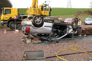 Bild: Sichtbare Verformung der Karosserie nach der Übung