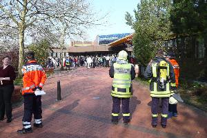 Bild: Neben der Feuerwehr Ottweiler war auch der Gefahrstoffzug des Landkreises Neunkirchen und der Rettungsdienst vor Ort (Foto: Feuerwehr Ottweiler)