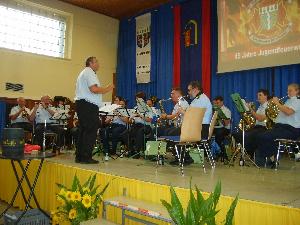 Bild: Musikalische Umrahmung durch den Reservistenmusikzug des Saarlandes. (Foto: Hans-Werner Guthörl)