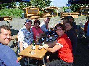 Bild: Ein schattiges Plätzchen auf der Sommeralm (Foto: Hans-Werner Guthörl)