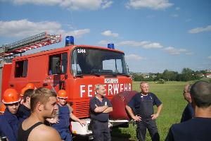 Bild: Nachbesprechung der Waldbrandübung im Löschbezirk Bubach-Calmesweiler