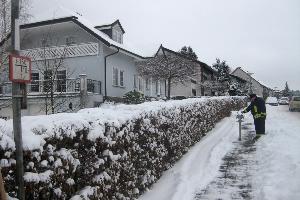 Bild: Ebenfalls ein positives Beispiel. Der Gehweg ist frei geräumt, der Hydrant wird sofort gefunden.