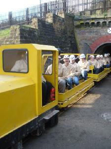 Bild: Nochmal Glück gehabt, alle wieder über Tage, keine Verluste zu verzeichnen (Foto: Harald Bartsch )
