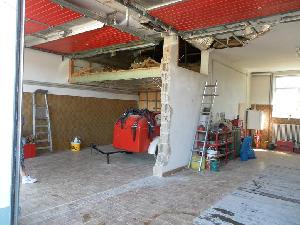 Bild: bevor die neue Wand gemauert wurde