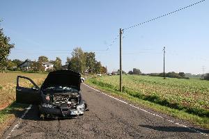 Bild: Beide Unfallfahrzeuge blieben mehrere hundert Meter voneinander entfernt stehen