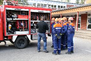 Bild: Fahrzeug- und Gerätekunde