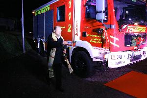 Bild: Pastor Matthias Marx segnete das neue Löschfahrzeug