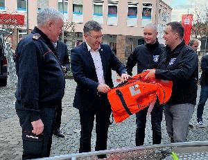 Bild: Neue Flachwasserboote für den Katastrophenschutz übergeben