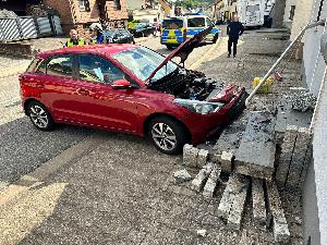 Bild: Verkehrsunfall in der Dirminger Straße (Foto: Thorsten Kremers)