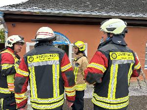 Bild: Gefahrguteinsatz am Bahnhof in Ottweiler (Foto: Andreas Kuhn - Landkreis Neunkirchen)