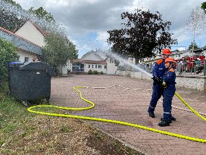 Bild: Jahreshauptübung der Kinder- und Jugendfeuerwehr Feuerwehr Eppelborn