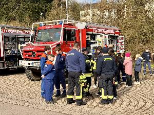 Bild: Besuch der Jugendfeuerwehr Gersheim in Eppelborn