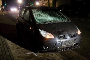 Bild: Der Fußgänger wurde von diesem Pkw erfasst und schwer verletzt