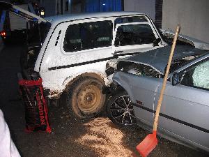 Bild: An beiden Fahrzeugen entstand erheblicher Sachschaden