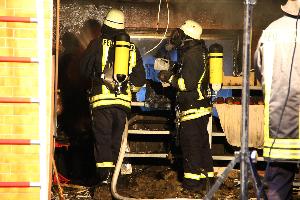 Bild: Nachlöscharbeiten