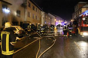 Bild: Die Feuerwehr war mit zahlreichen Kräften im Einsatz