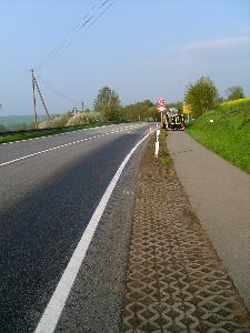 Bild: Großflächige Verschmutzung der Bundesstraße in Höhe des Bolzenbergs