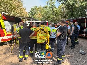 Bild: Waldbrand im Hosterwald: 78 Stunden gemeinsam gegen die Flammen
