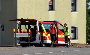 Bild: Die Einsatzleitung an der Straßenkreuzung "Am Michelswald" / "Grosswaldstraße"