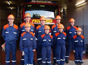 Bild: Angetretene Mannschaft anlässlich des Berufsfeuerwehrtages der Jugendwehr des LBZ Bubach - Calmesweiler