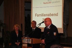 Bild: Durchführung der Ehrungen