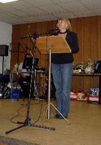 Bild: Die Bürgermeistern bei Ihrer Grußrede (Foto: Stephan Blum )