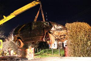 Bild: Bergung des Unfallfahrzeugs