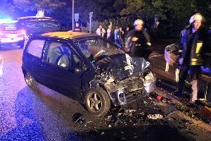 Bild: Der Twingo des Unfallverursachers